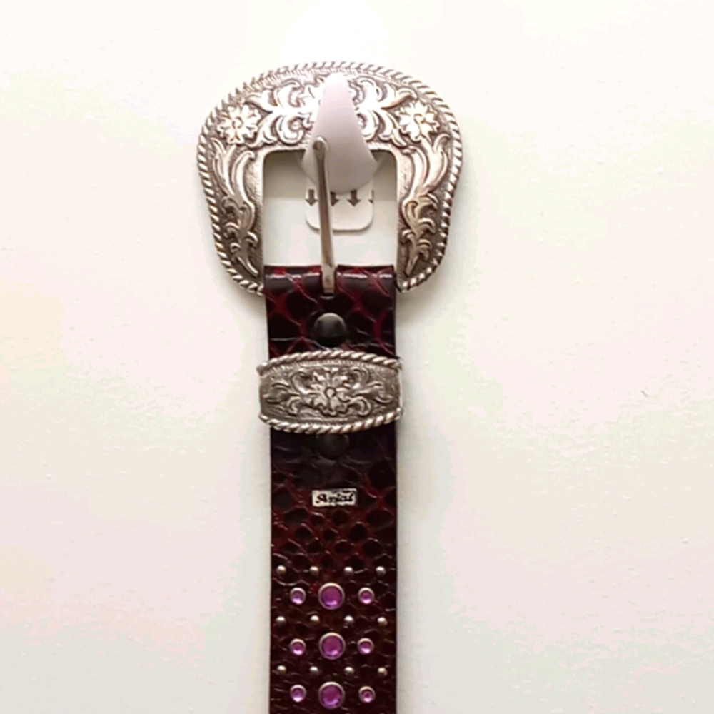 Ariat Western Leather and Jeweled Vintage Belt